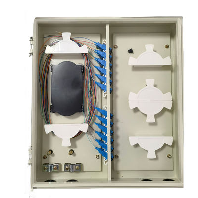 Pannello per montaggio a parete 48 porte Protezione IP68 Capacità massima 144 fibre Colore nero