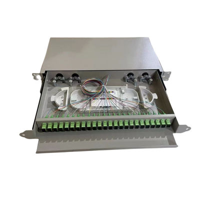 Tipo nero quadro d'interconnessione di 24-48 Slding a fibra ottica del supporto di scaffale per il cablaggio della rete
