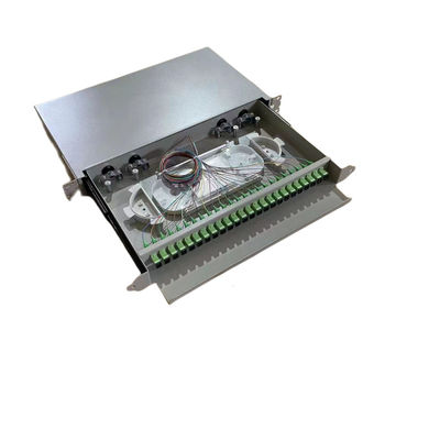 Tipo nero quadro d'interconnessione di 24-48 Slding a fibra ottica del supporto di scaffale per il cablaggio della rete